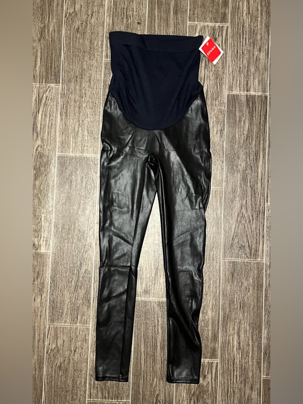 Spanx Mama Maternity Faux Leather High Waisted Leggings Medium Very Black 20201R